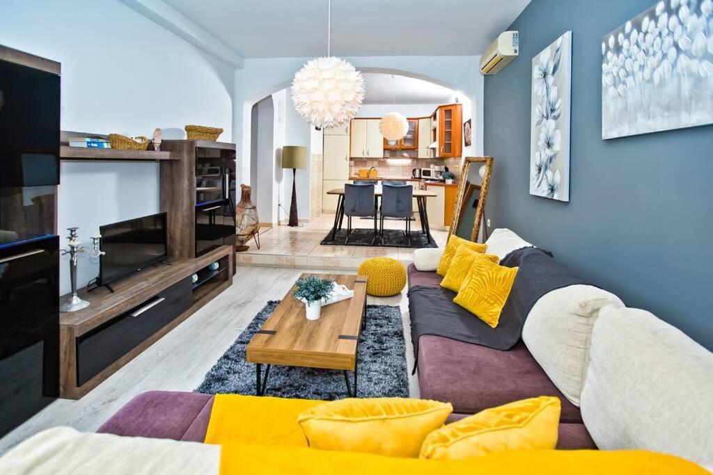 Apartman Tino With Two Sunny Terace Hvar Town Exteriér fotografie