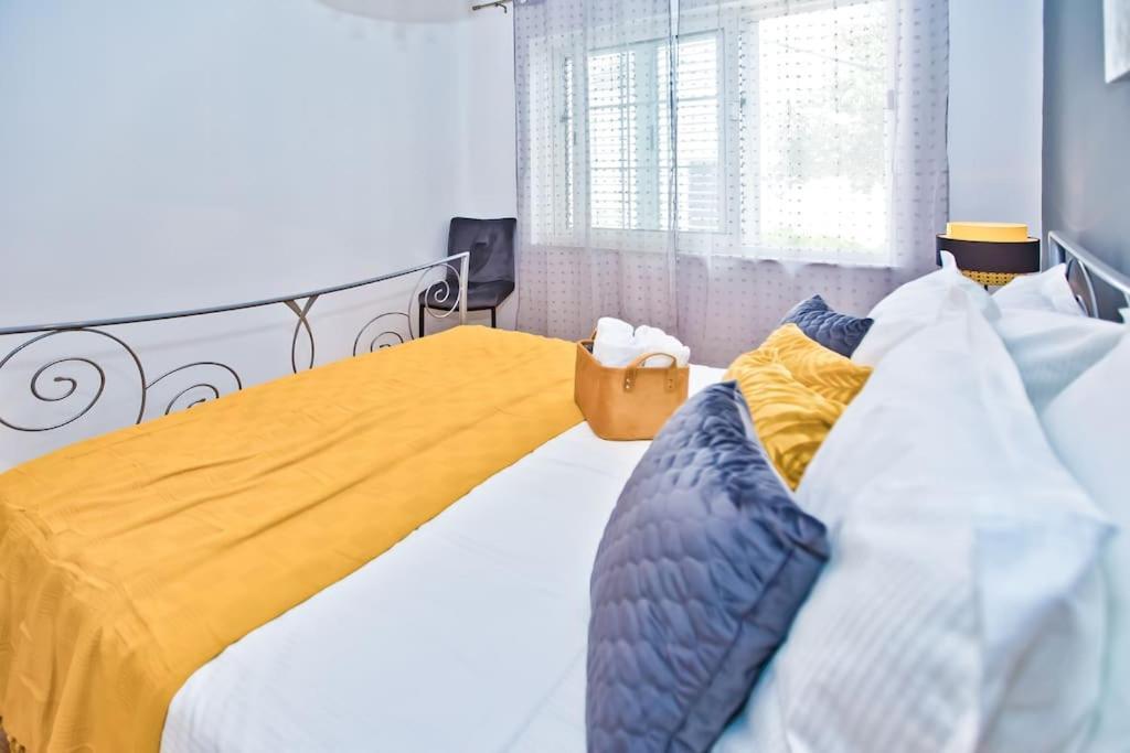 Apartman Tino With Two Sunny Terace Hvar Town Exteriér fotografie